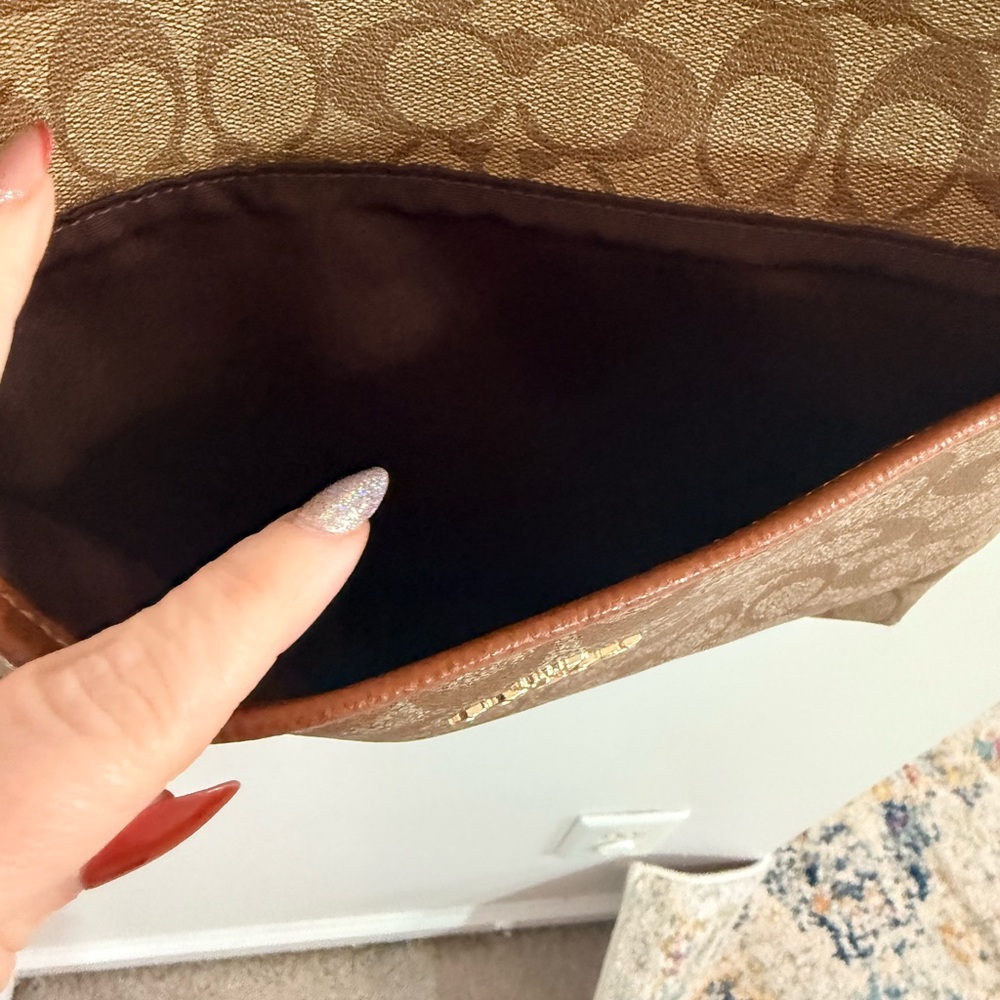 Coach Signature Brown and Tan Crossbody Bag and Wristlet and Card Holder - Picture 4 of 16